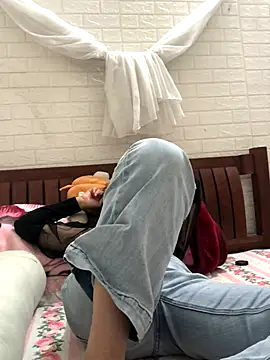 Snapshot of Vitamin_sexy chatting on December 2, 2025, 3:36 pm Vitamin sexy online show from December 2, 2025, 3:36 pm