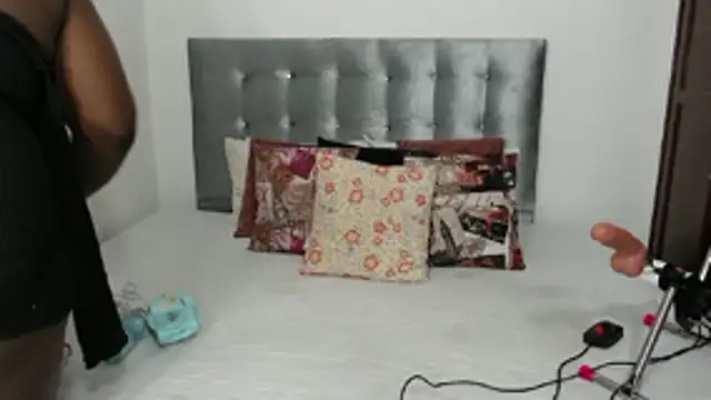 Snapshot of DaiishaWolf chatting on October 15, 2025, 7:00 pm DaiishaWolf online show from October 15, 2025, 7:00 pm