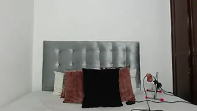 Snapshot of DaiishaWolf chatting on October 17, 2025, 7:15 pm DaiishaWolf online show from October 17, 2025, 7:15 pm