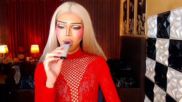 XinFuckingLust online show from June 1, 2026, 6:40 pm