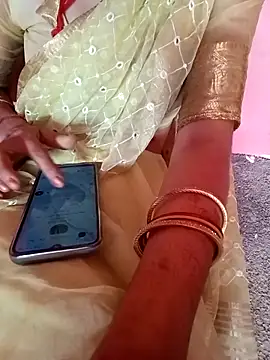 Snapshot of SpicyRoshni chatting on May 17, 2026, 5:07 am SpicyRoshni online show from May 17, 2026, 5:07 am