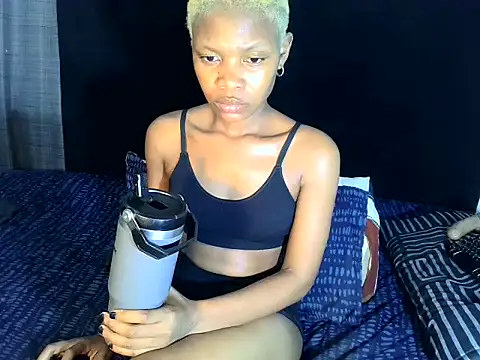 DiamondDeeRaya online show from September 28, 2025, 3:57 am