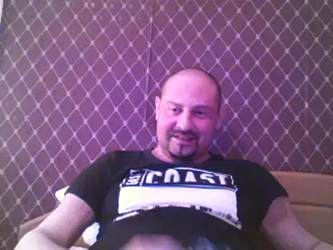 Snapshot of _NEREZA_ chatting on May 31, 2026, 3:51 pm NEREZA online show from May 31, 2026, 3:51 pm