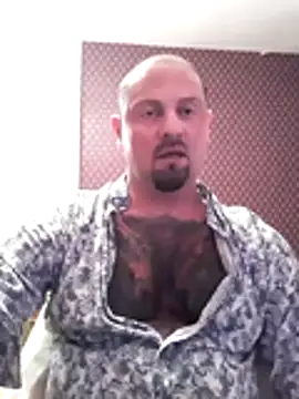 Snapshot of _NEREZA_ chatting on November 24, 2025, 5:02 pm NEREZA online show from November 24, 2025, 5:02 pm