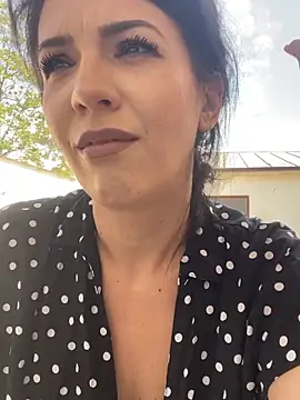 AlyaRei online show from May 12, 2026, 11:27 am