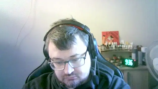 Snapshot of SirAbuser chatting on February 20, 2026, 6:37 am SirAbuser online show from February 20, 2026, 6:37 am