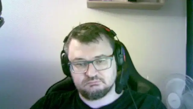 SirAbuser online show from December 5, 2025, 7:18 am