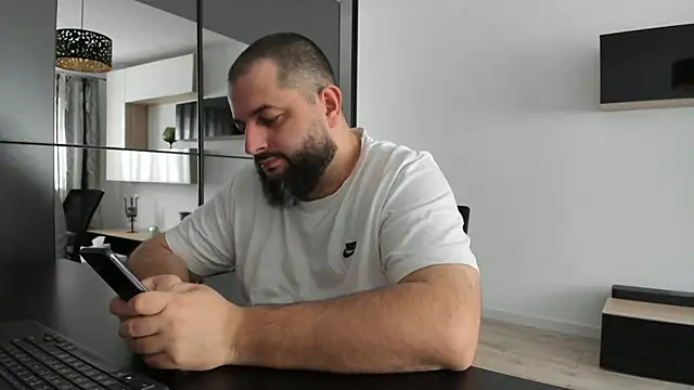 DravenPeak online show from October 27, 2025, 11:00 am