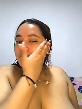 butterfly777  online show from November 10, 2025, 11:15 am