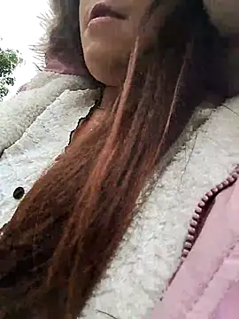 vivi cute online show from October 1, 2025, 1:55 am