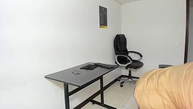 Snapshot of Aisha_hotts777 chatting on February 23, 2026, 3:41 am Aisha hotts777 online show from February 23, 2026, 3:41 am