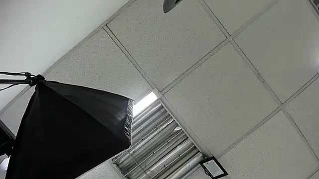 Snapshot of Aisha_hotts777 chatting on March 22, 2026, 1:53 am Aisha hotts777 online show from March 22, 2026, 1:53 am