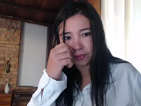 Snapshot of magiadeisis chatting on October 28, 2025, 1:32 pm magiadeisis online show from October 28, 2025, 1:32 pm