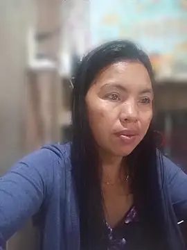 oceanlover23 online show from February 21, 2026, 11:40 pm