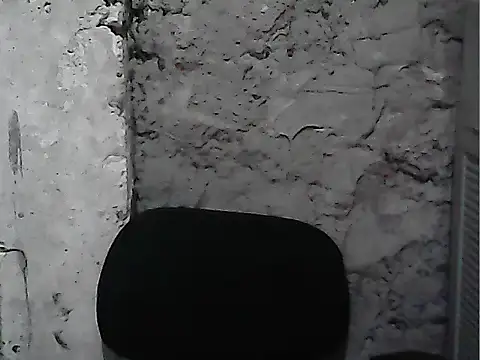 Snapshot of oceanlover23 chatting on September 22, 2025, 11:22 pm oceanlover23 online show from September 22, 2025, 11:22 pm