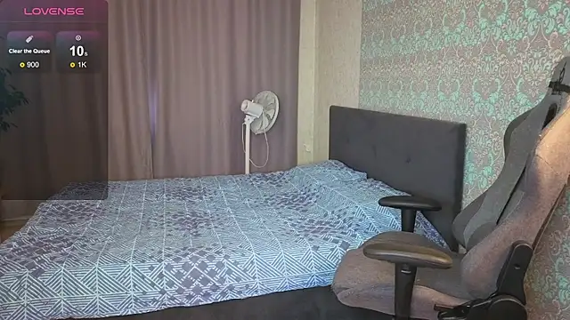 magic shy  online show from November 2, 2025, 1:54 am