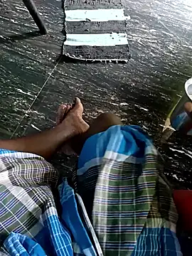 Snapshot of dolphiinn chatting on October 21, 2025, 5:40 am dolphiinn online show from October 21, 2025, 5:40 am