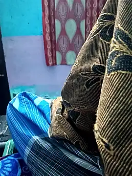 Snapshot of dolphiinn chatting on November 29, 2025, 3:45 pm dolphiinn online show from November 29, 2025, 3:45 pm