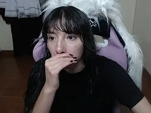 ScarlettShirahoshi online show from January 9, 2026, 5:53 pm