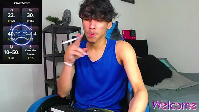 Snapshot of Gael_Jones chatting on December 1, 2025, 2:12 am Gael Jones online show from December 1, 2025, 2:12 am