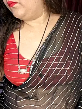 indian-hotmilfs online show from April 23, 2026, 7:26 pm