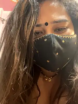 Snapshot of indian-hotmilfs chatting on November 4, 2025, 10:52 am indian-hotmilfs online show from November 4, 2025, 10:52 am