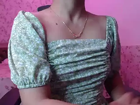 Snapshot of snow_white123 chatting on November 23, 2025, 9:14 pm snow white123 online show from November 23, 2025, 9:14 pm