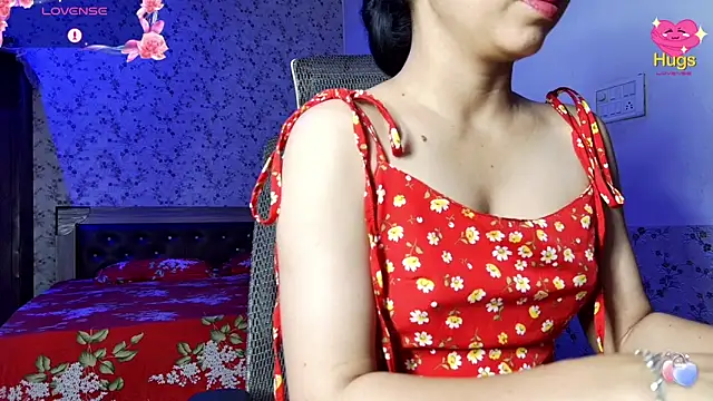 Snapshot of snow_white123 chatting on June 1, 2026, 9:58 pm snow white123 online show from June 1, 2026, 9:58 pm