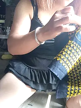 sukabae00 online show from July 12, 2026, 2:12 am