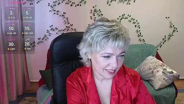 Snapshot of Rosette_Pricky chatting on April 16, 2026, 2:40 pm Rosette Pricky online show from April 16, 2026, 2:40 pm