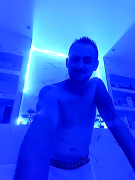 Snapshot of papichulo0099 chatting on October 25, 2025, 7:36 pm papichulo0099 online show from October 25, 2025, 7:36 pm