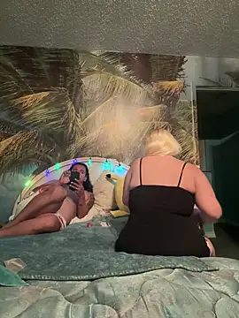 DEADSEXY2 online show from October 7, 2025, 6:47 am