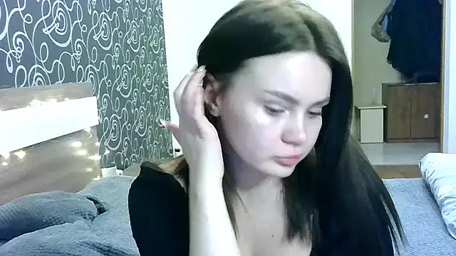 Snapshot of Bonny_Candy chatting on November 10, 2025, 2:00 pm Bonny Candy online show from November 10, 2025, 2:00 pm