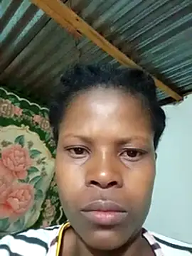 Caramelchick01 online show from October 20, 2025, 11:27 pm