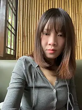 Snapshot of littleqiu chatting on April 23, 2026, 10:44 am littleqiu online show from April 23, 2026, 10:44 am