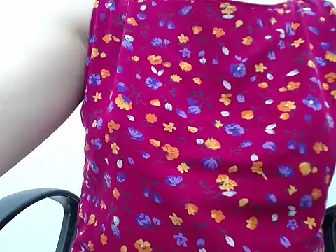 Snapshot of _Lady- chatting on July 14, 2026, 1:39 pm Lady- online show from July 14, 2026, 1:39 pm