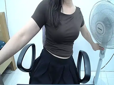  Lady- online show from June 9, 2026, 8:15 am
