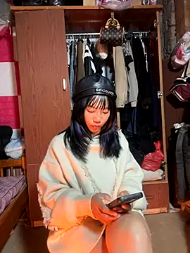 Snapshot of AAANINE22 chatting on October 20, 2025, 1:33 pm AAANINE22 online show from October 20, 2025, 1:33 pm