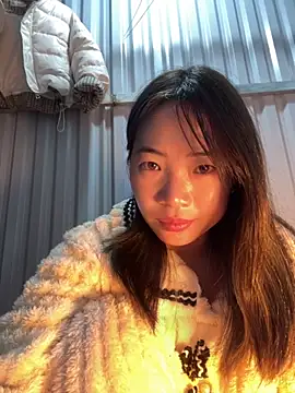 Snapshot of AAANINE22 chatting on November 11, 2025, 7:25 am AAANINE22 online show from November 11, 2025, 7:25 am