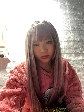 Snapshot of AAANINE22 chatting on December 4, 2025, 3:33 pm AAANINE22 online show from December 4, 2025, 3:33 pm