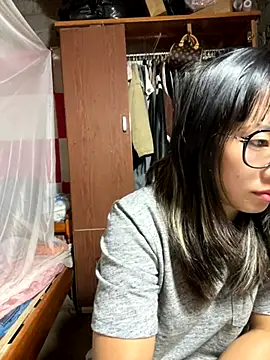 Snapshot of AAANINE22 chatting on October 12, 2025, 3:02 pm AAANINE22 online show from October 12, 2025, 3:02 pm