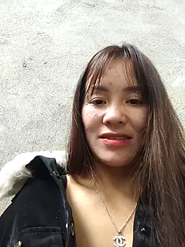 TinTim02 online show from December 19, 2025, 3:32 am