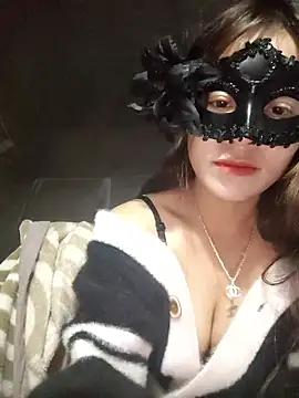 TinTim02 online show from January 14, 2026, 7:28 pm