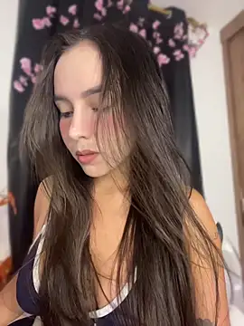 Snapshot of Scarlett05 chatting on May 12, 2026, 1:57 am Scarlett05 online show from May 12, 2026, 1:57 am