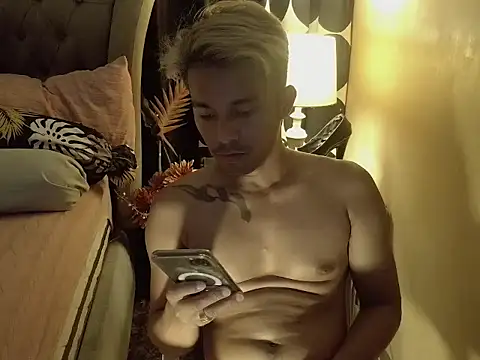 Snapshot of AsianHorseCockOwen chatting on November 19, 2025, 6:13 am AsianHorseCockOwen online show from November 19, 2025, 6:13 am