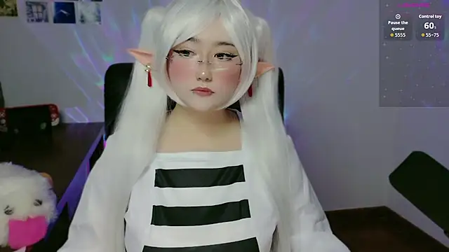 Livelle69 online show from November 21, 2025, 3:05 am