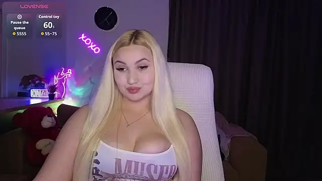 Snapshot of adrelaxina chatting on May 20, 2026, 10:07 pm adrelaxina online show from May 20, 2026, 10:07 pm