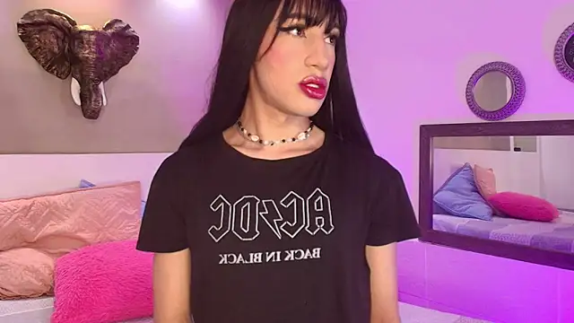 Nayla Monroe online show from September 20, 2025, 12:21 pm