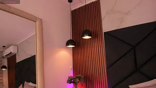 SophieCollins 1 online show from October 28, 2025, 11:53 am