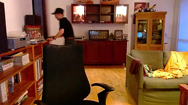 Snapshot of ChefDeLust chatting on February 7, 2026, 4:15 pm ChefDeLust online show from February 7, 2026, 4:15 pm